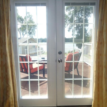 Bayside Inn & Waterfront Suites Kingston Phòng bức ảnh